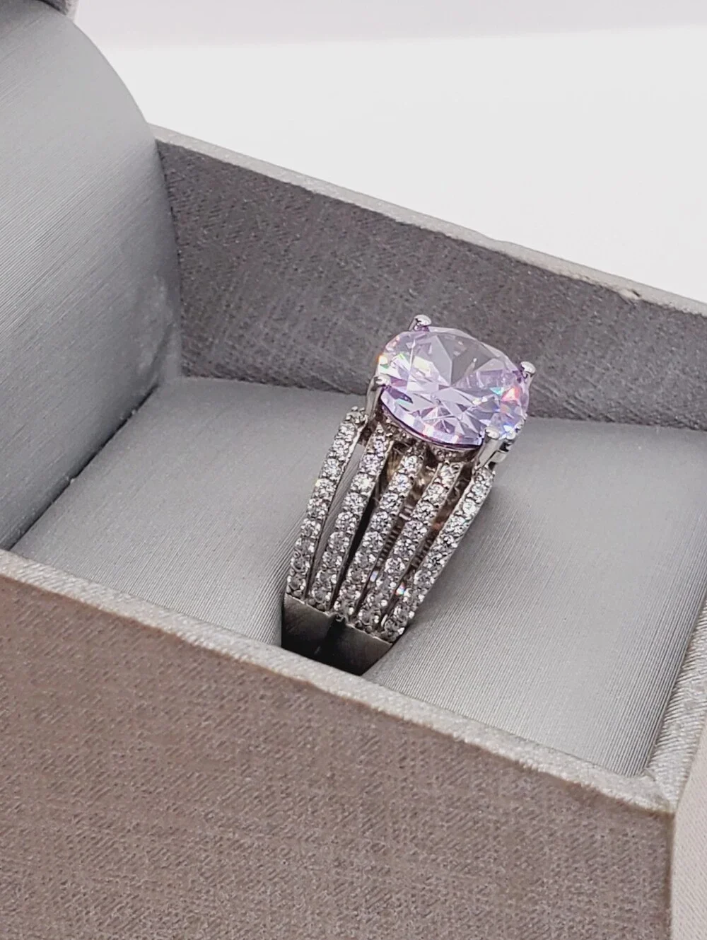 4.50 Carat Horizontally Set Oval Purple Stone - 925 Sterling Silver Ring